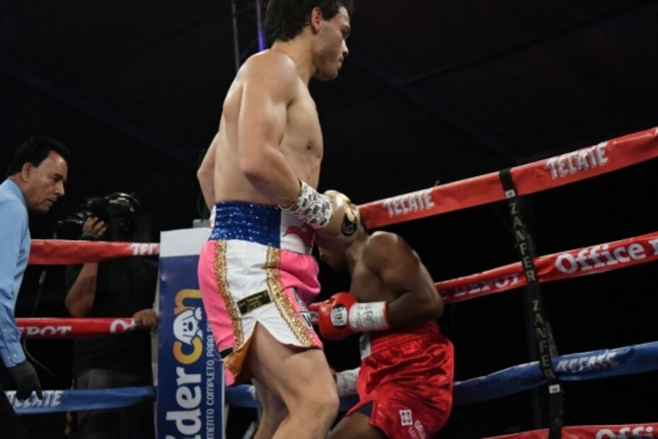 Chávez Jr evita el retiro; vence a Evert Bravo en el Round 1