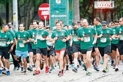 ¡Arrancan! Inicia carrera presidencial rumbo a 2018