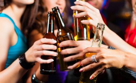 El alcohol en exceso durante la adolescencia afecta a tu descendencia 
