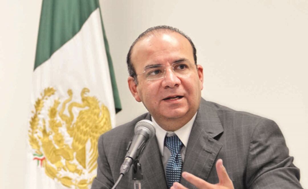 Alfonso Navarrate Prida, secretario de Trabajo y Previsión Social, indicó que los ex trabajadores que faltan por cobrar pueden pasar por su liquidación cuando gusten (Foto: Archivo/El Universal)