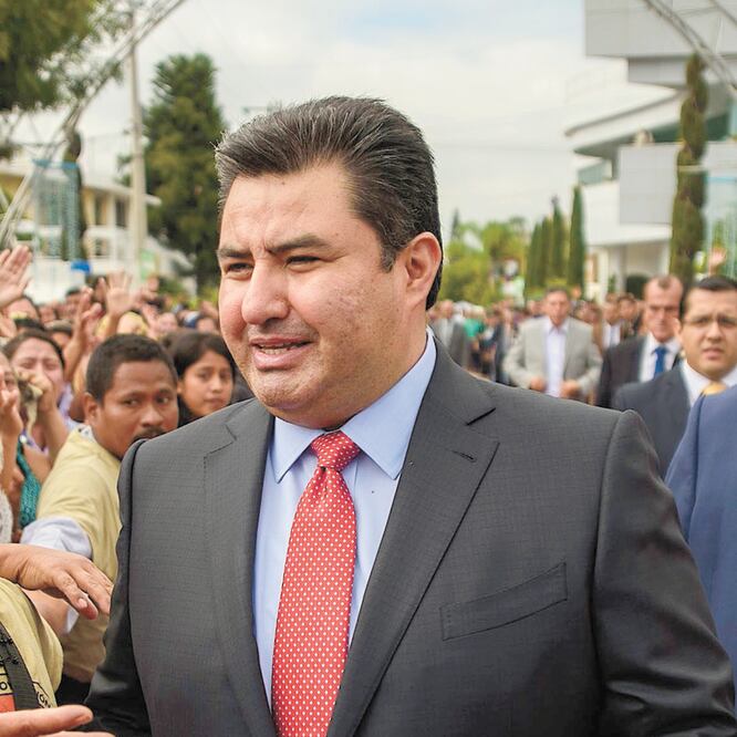 Bellas Artes y el apóstol caído de la Luz del Mundo