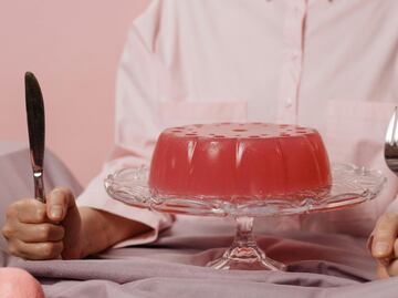 ¿Garganta irritada? Combina gelatina con este cítrico y dile adiós al dolor
