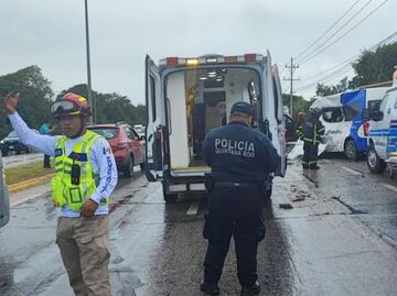 Denuncian en redes malas condiciones en rutas de Q. Roo, tras accidente donde fallecieron 6 personas