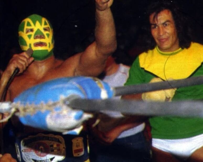 Las grandes rivalidades del Perro Aguayo