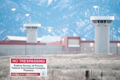 EU traslada a cárcel de máxima seguridad a 8 excondenados a muerte conmutados por Biden, incluido un mexicano