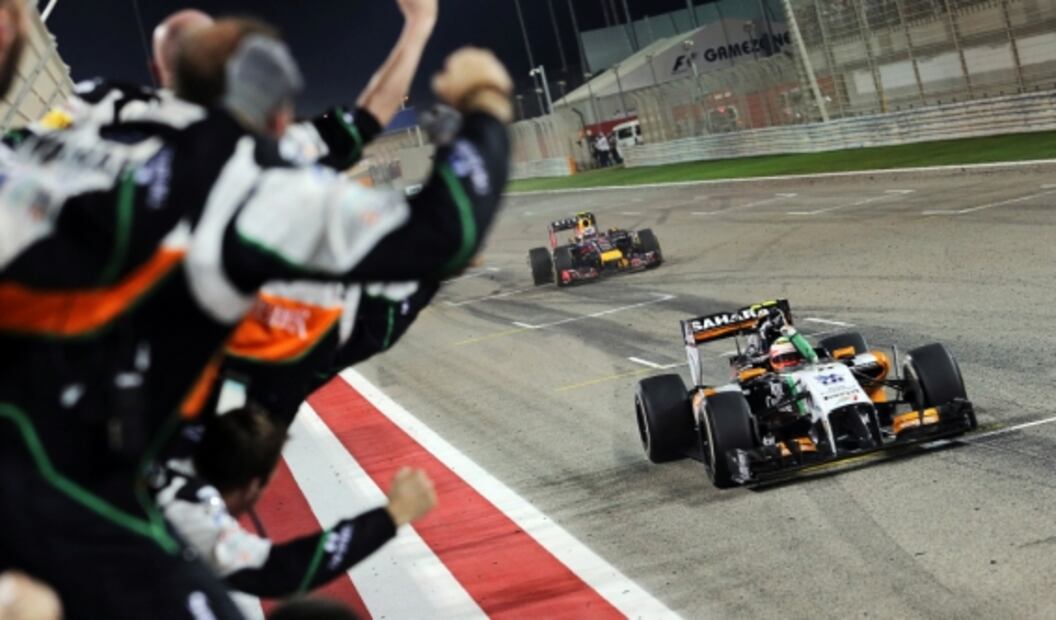 El día que Checo le negó el podio a Ricciardo en Bahrein