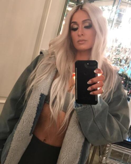 Paris Hilton copia el look de Kim Kardashian y todo Internet se pregunta por qué