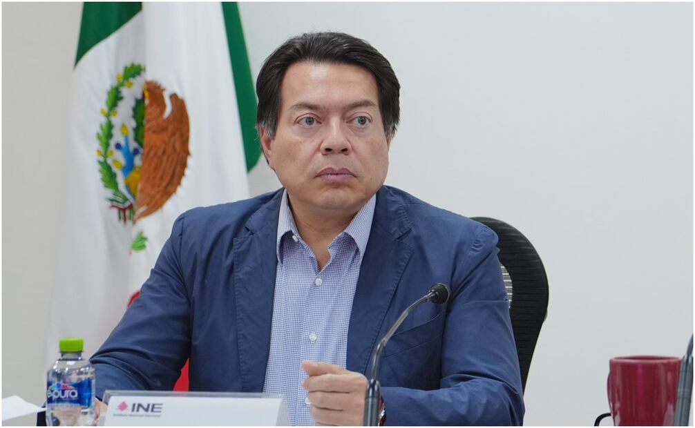 “Quien hace la guerra sucia piensa que puede engañar al pueblo, desprecian al pueblo, son racistas, y piensan que el pueblo es tonto, pero toda esa gente esta bien informada", dijo Mario Delgado. Foto: Especial