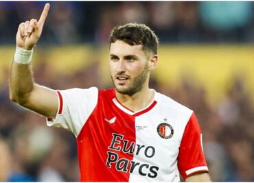 El Tottenham está interesado en contratar a Santiago Giménez