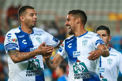 Los Tuzos derrotan al Toluca 