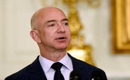 Bezos supera a Buffett entre los más ricos del mundo