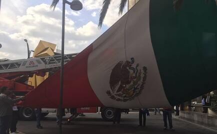 Retiran Bandera Nacional de edificio del INBA