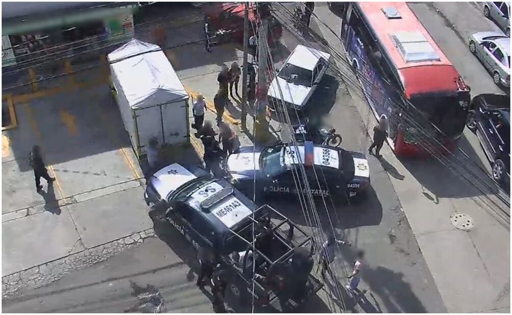El detenido viajaba en un automóvil Nissan Versa de color blanco. Foto: Especial