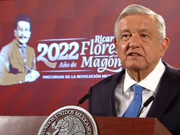 AMLO sale en defensa de Ken Salazar tras nota de NYT