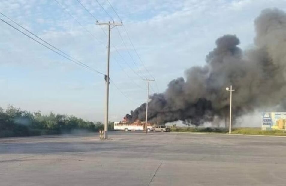 Reportan balaceras, bloqueos y quema de vehículos en Matamoros