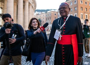 Fridolin Ambongo Besungu, el cardenal que lideró la oposición a las uniones gay y que podría ser Papa