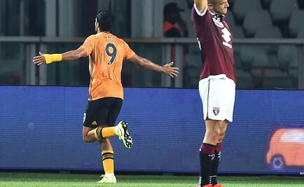 Raúl Jiménez anota en victoria de los Wolves en Europa League