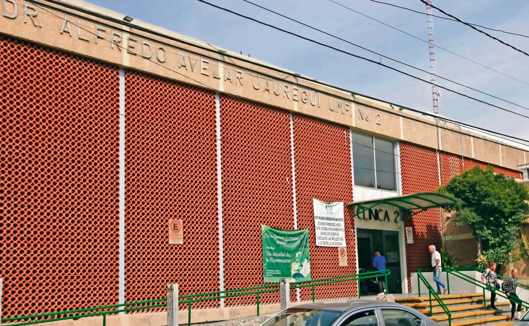 La Unidad de Medicina Familiar número 2 en Guadalajara ha atendido a cientos de pacientes en los últimos días. Foto: Miguel García / EL UNIVERSAL