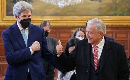 Reforma eléctrica está a favor de energías limpias y en contra de negocios sucios: AMLO a John Kerry