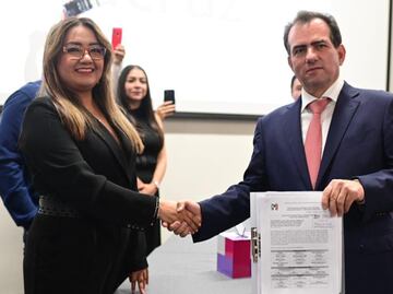 José Yunes registra su candidatura por la coalición PRI-PAN-PRD para el gobierno de Veracruz