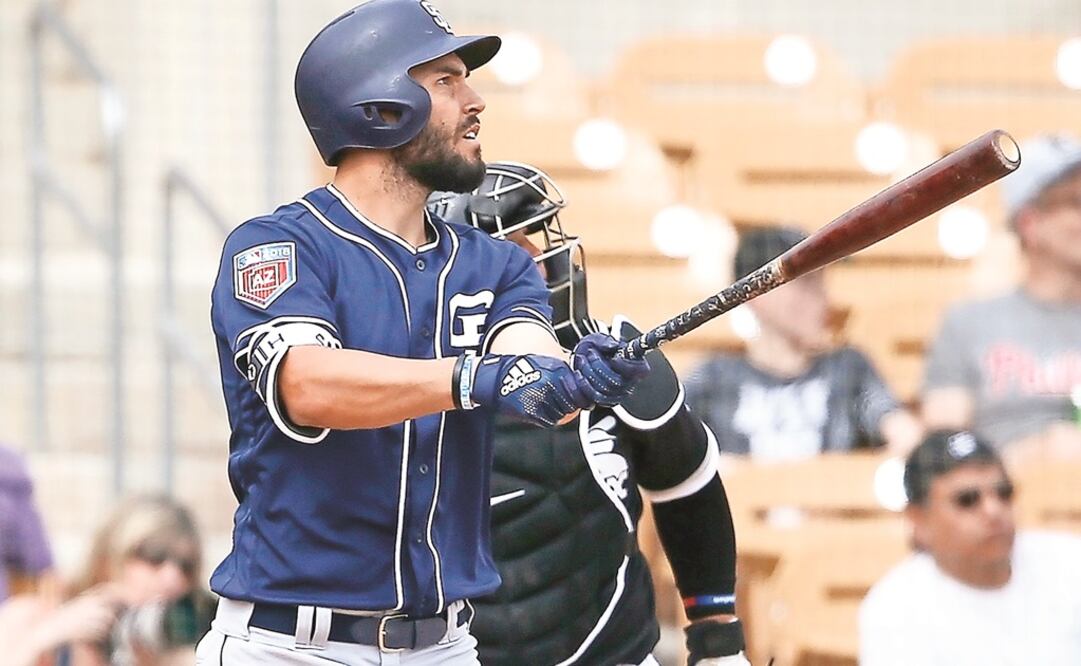 Eric Hosmer es la contraración estrella para los Padres. (ROSS D. FRANKLIN. AP)