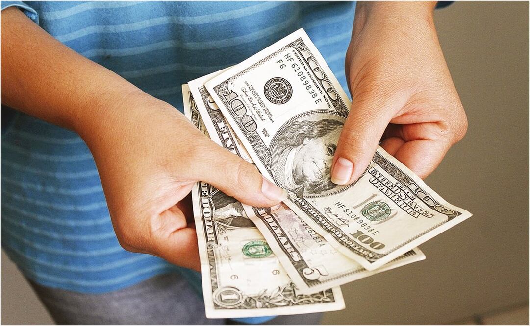 El Índice Dólar, que compara el comportamiento de la moneda estadounidense frente a las otras seis principales divisas del mundo, amanece con una depreciación de 0.33%. Foto: EL UNIVERSAL