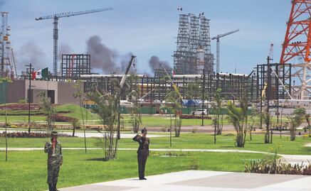 Dos Bocas, edén del huachicol; criminales sobornaron a marinos