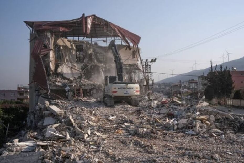 ¿En cuánto calculan las pérdidas económicas por daños tras el sismo en Turquía?