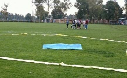 Rayo fulmina a joven mientras jugaba futbol en GAM