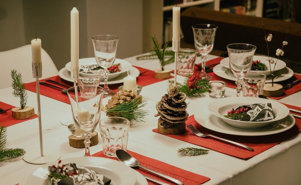 Cena en Nochebuena. / Foto: Pixabay.