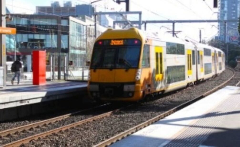 Tren Suburbano para el AIFA y otros trenes del mundo que llevan a aeropuertos en el extranjero