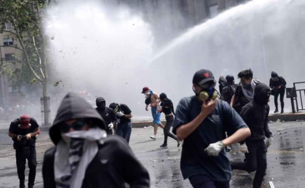 Protestas no ceden en Chile pese a medidas que anunció el presidente Piñera