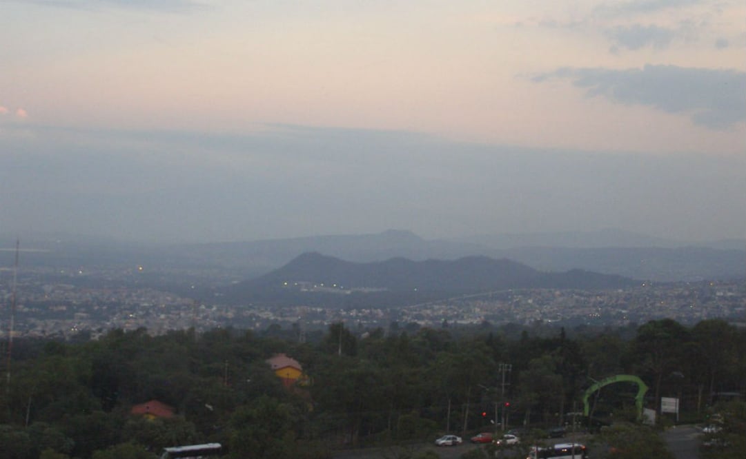 Se prevé viento de componente norte de 10 a 25 kilómetros por hora en el Valle de México Foto: @Aire_CDMX