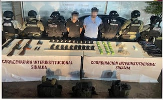 Persecución armada en Culiacán termina con tres detenidos; aseguran armas, cartuchos y vehículos robados
