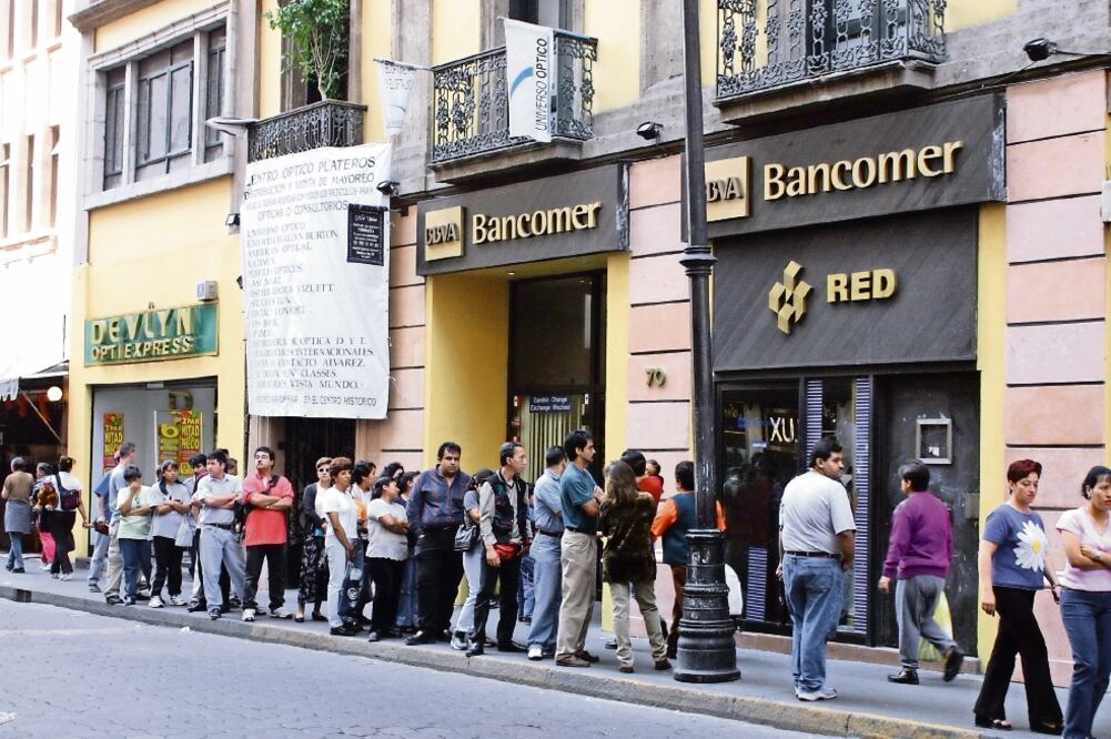 La filial de BBVA Bancomer hiló su segundo trimestre como la mejor división del grupo español, al representar 41% del total de las ganancias (ARCHIVO EL UNIVERSAL)