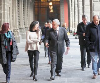 “Ahorro de 230 mmdp costeará proyectos de infraestructura”