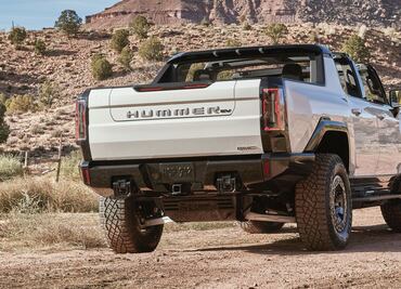 GMC analiza aumentar la producción de la Hummer EV