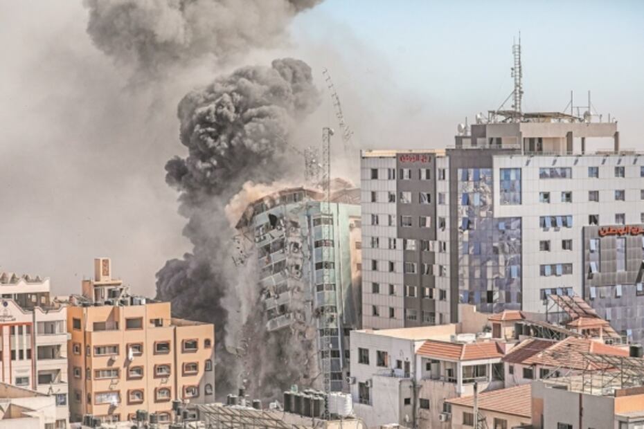 Destruyen edificio de prensa en gaza