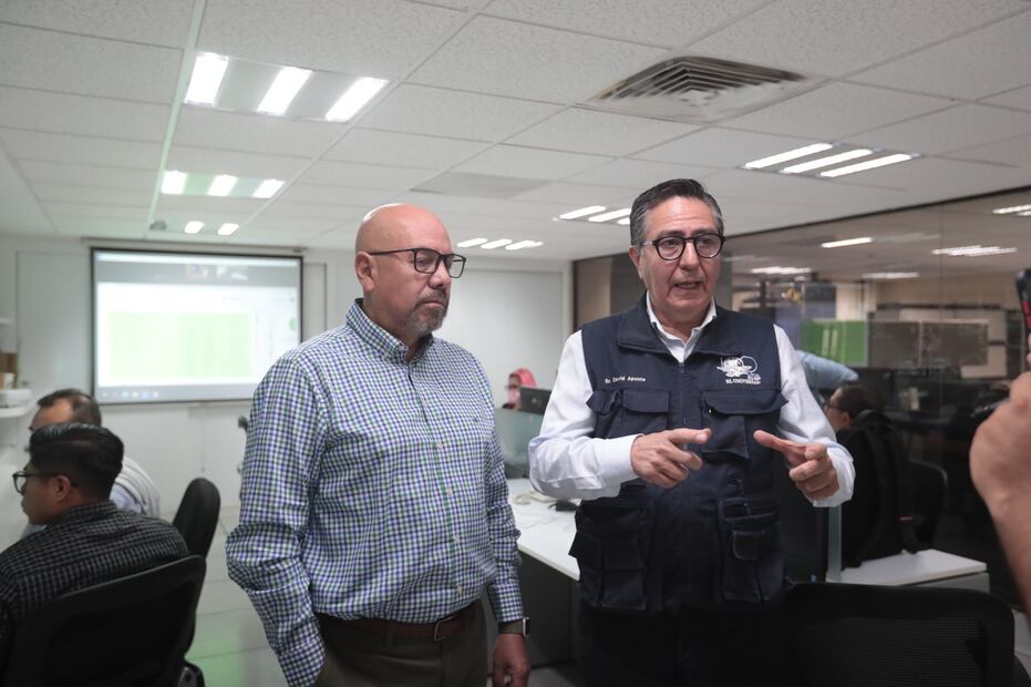 David Aponte y Antonio Valle durante el lanzamiento del sistema ARC en EL UNIVERSAL