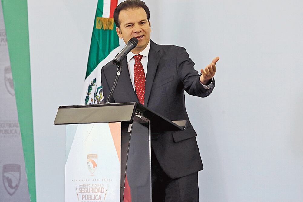 La reunión fue presidida por los subsecretarios de Prevención y Participació n Ciudadana, Arturo Escobar y Vega, y Felipe Solís Acero, de Enlace Legislativo (ESPECIAL)