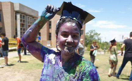 Alumna cambia la palabra "Patria" por "Matria" en su juramento en Argentina