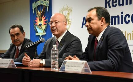 Pagan a universitarios de Sinaloa con préstamo del gobierno del estado