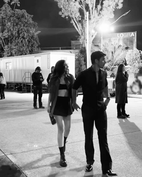 El matrimonio Alberto Guerra y Zuria Vega arriba al Palacio de los Deportes, poco antes de que comience el segundo concierto de Madonna.
Foto: Instagram