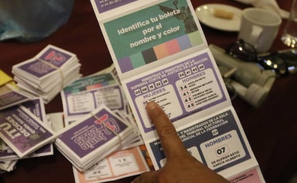 TEPJF pospone por tercera vez discusión de multas por acordeones en elección judicial; sanciones van hasta los 255 mil pesos