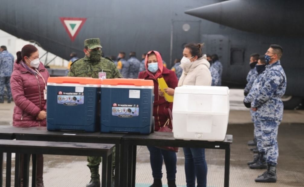 Llegan a los estados nuevos cargamentos con vacunas contra Covid-19