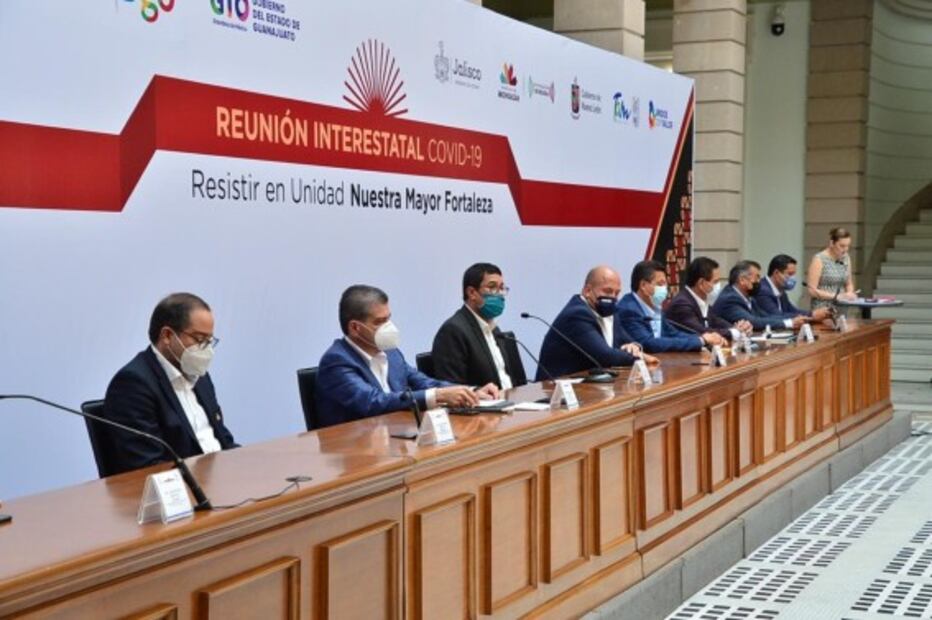 Silvano Aureoles, gobernador de Michoacán, da positivo a Covid