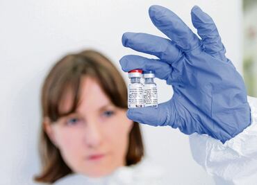 Científicas, segregadas en los laboratorios y en las publicaciones en línea