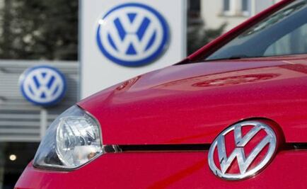 VW names new North America chief following emissions scandal 