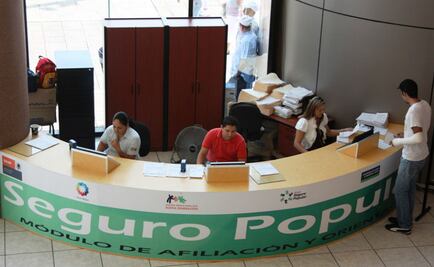 Gobernadores del PAN rechazan centralización de la sector salud