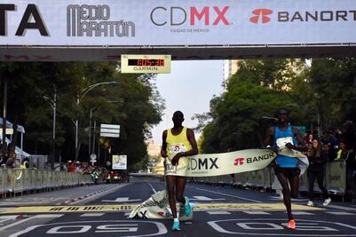 Medio Maratón de la CDMX con triunfos africanos